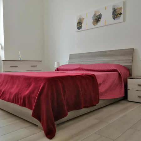 Appartamento Comodo Per Milano E Rho Fiera Buitenkant foto