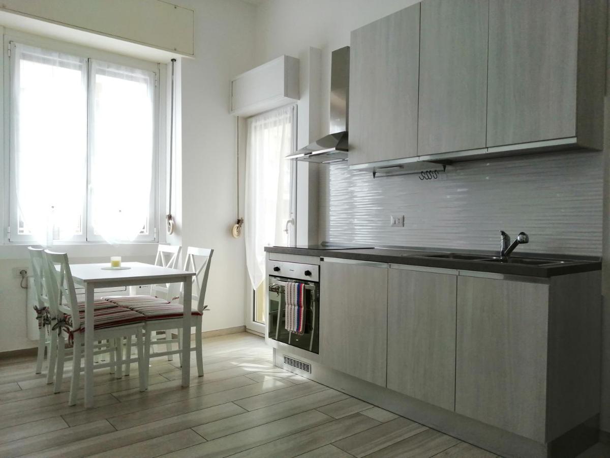 Appartamento Comodo Per Milano E Rho Fiera Buitenkant foto